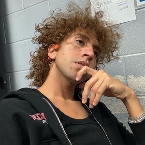 Meet your Posher, Eric